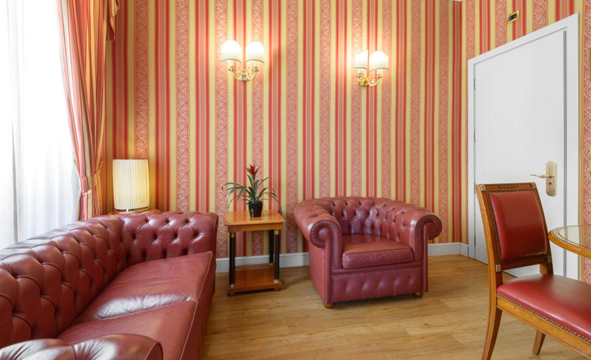 None  Hotel Gambrinus Roma