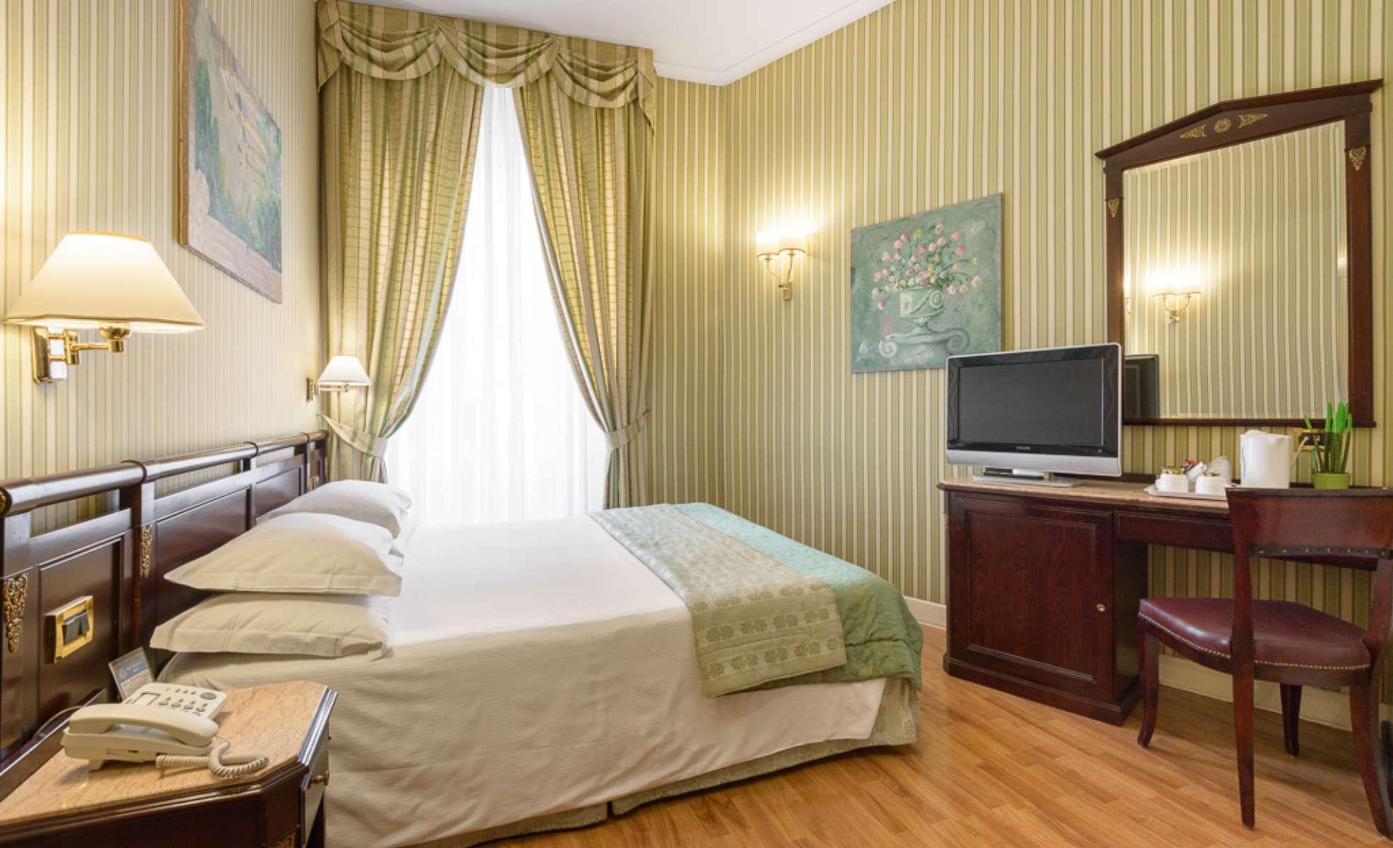 CAMERA DOPPIA SUPERIOR  Hotel Gambrinus Roma